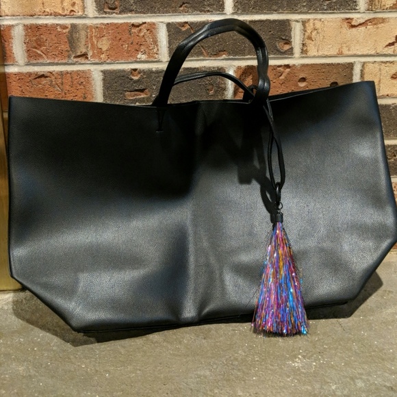 VS large tote - Picture 1 of 1